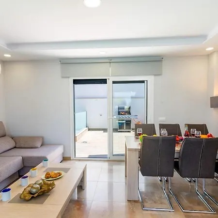 Irisa Villa *